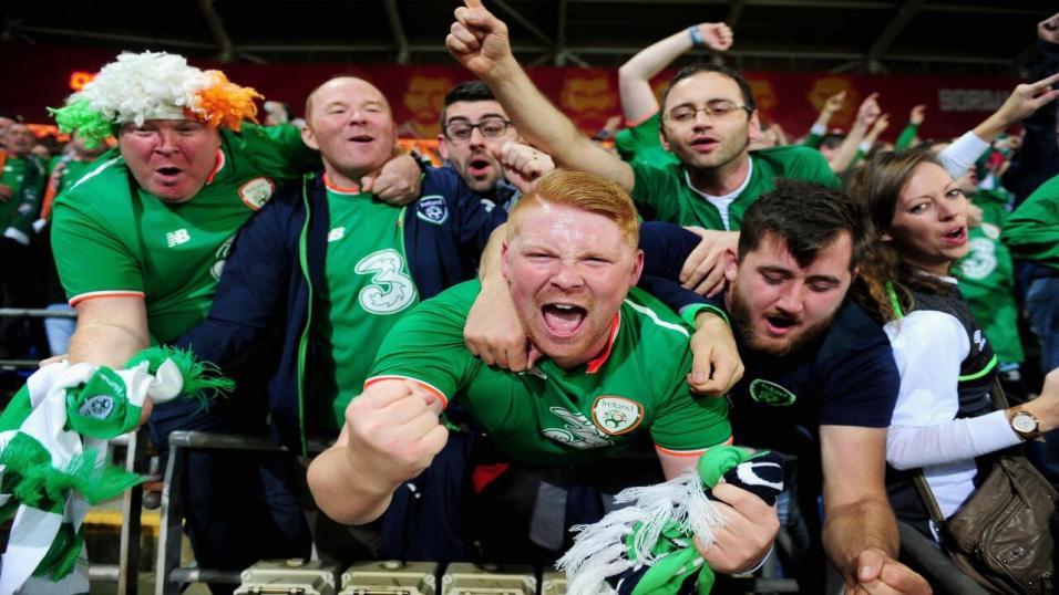 Irish football fans